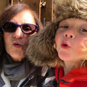 Meet your Posher, Maria